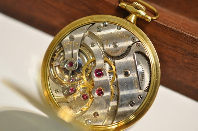 2557]【国内OH済】Agassiz アガシ 金無垢 21石 1920年 スイス時計 機械 